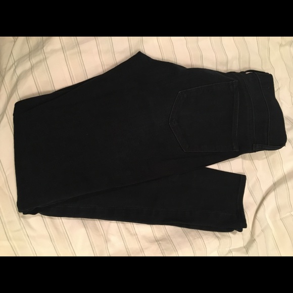 Gap high waisted dark wash skinny jeans 👖 - Picture 2 of 4